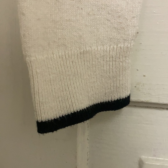 Pinup Rockabilly Rose sweater - Picture 4 of 4